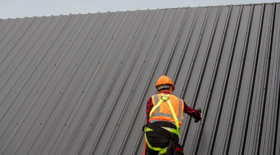 Expert new roof installation services in Henning, IL